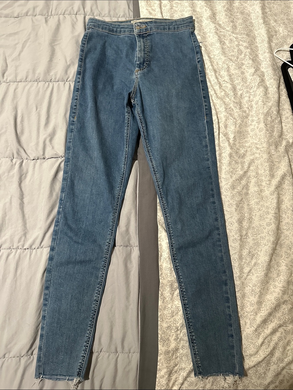 Topshop Skinny High-Rise Blue Jeans